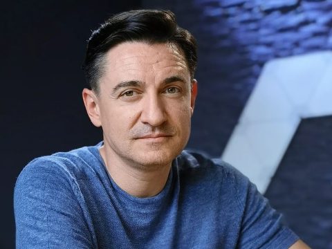 Húszezer lejre bírságolták George Buhnici-ot a nőkről tett kijelentései miatt