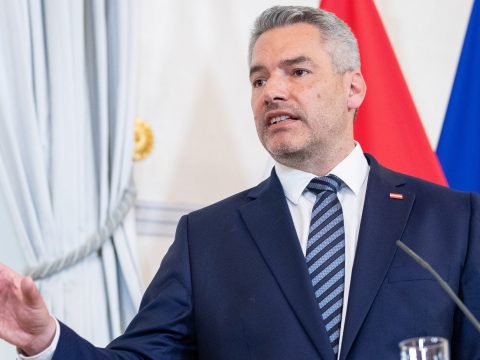 Uniós szintű ársapka bevezetését szorgalmazza az osztrák kancellár az áramdíjakra