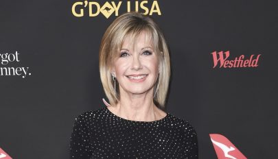 Elhunyt Olivia Newton John, a Grease sztárja