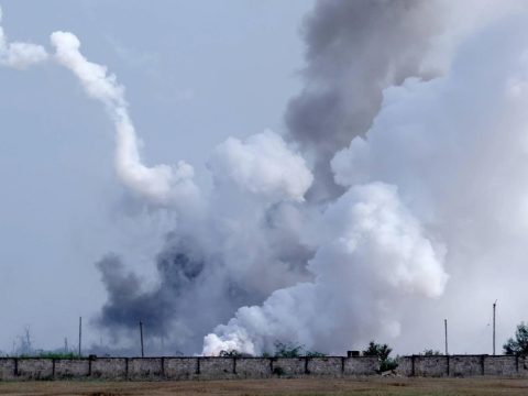 Diverzánsakcióban gyulladt ki egy orosz katonai raktár a Krímben