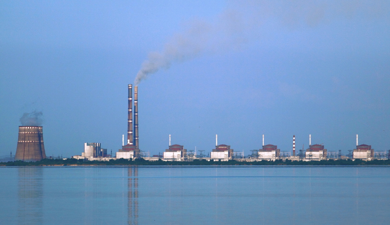 FRISSÍTVE: Megérkezett a NAÜ missziója a zaporizzsjai atomerőműbe