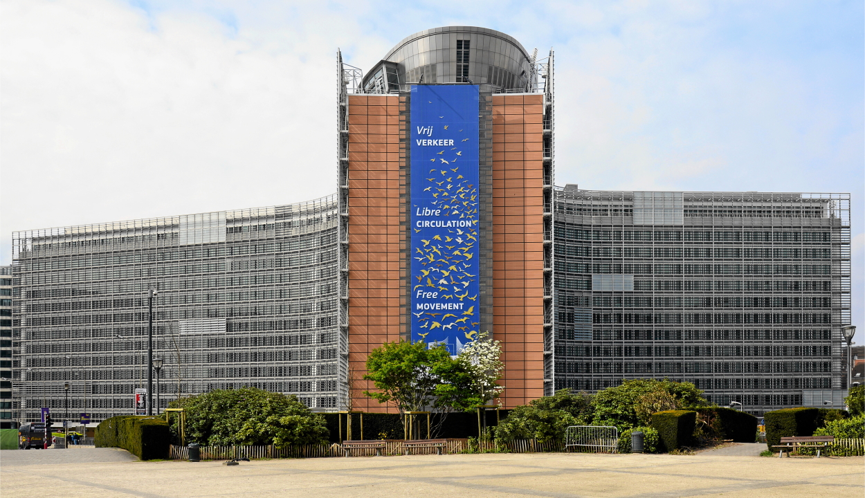 Jóváhagyta az Európai Bizottság Románia első kifizetési kérelmét az EU helyreállítási alapjából
