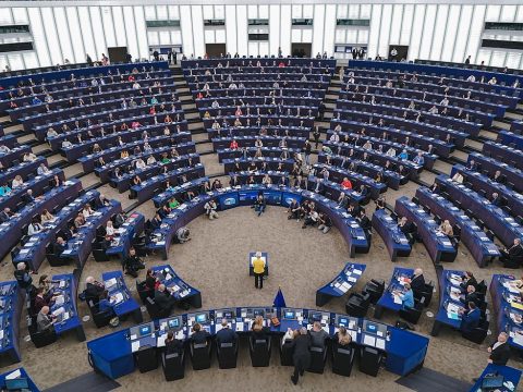 Elfogadta az EP a Románia és Bulgária schengeni csatlakozását támogató határozatot