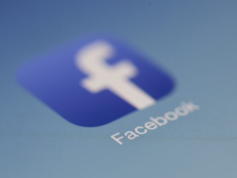 Elbocsátja az alkalmazottak tizedét a Facebook