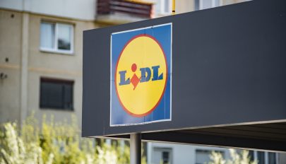 Csökkentik nyitvatartási idejüket a Lidl-áruházak