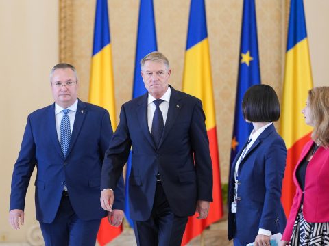 „Zéró toleranciát” sürget Iohannis a plágiummal szemben