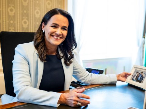 Novák Katalin is részt vesz Erzsébet királynő temetésén