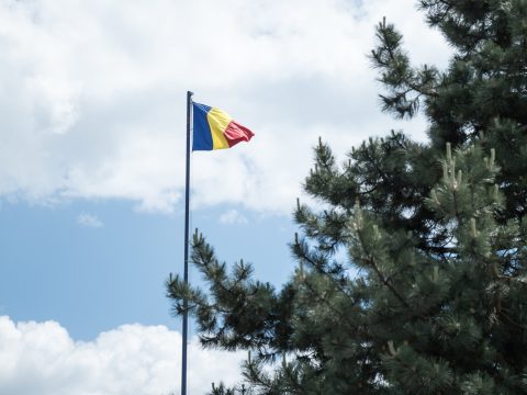 Az 1848-as forradalom győzelmének és a román demokráciának napjának nyilvánították június 11-ét