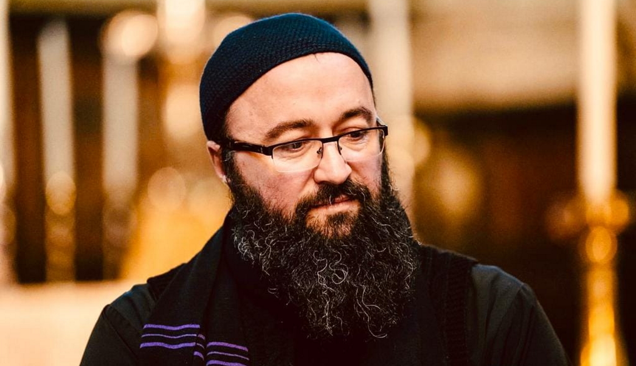 Hatósági felügyelet alatt marad a szexuális erőszakkal gyanúsított ortodox pópa