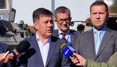 Tagadja a gazdasági miniszter, hogy Románia fegyvereket szállítana Ukrajnának
