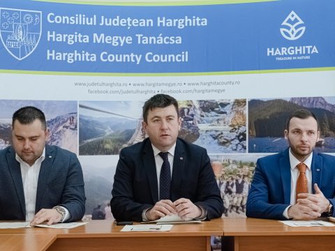 A román közösségek diszkriminációjával vádolja Hargita Megye Tanácsát a székelyföldi románok szervezete