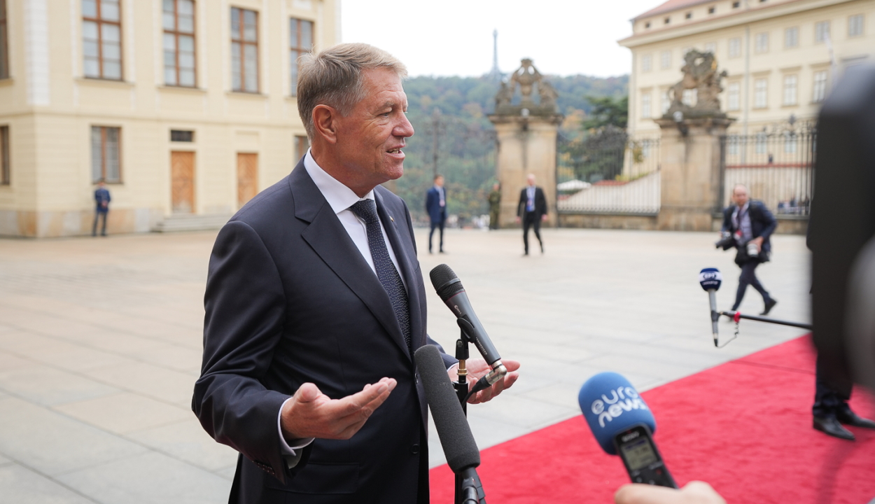 Iohannis: a nyugdíjemelésnek illeszkednie kell a nyugdíjakra megszabott büdzsé keretei közé