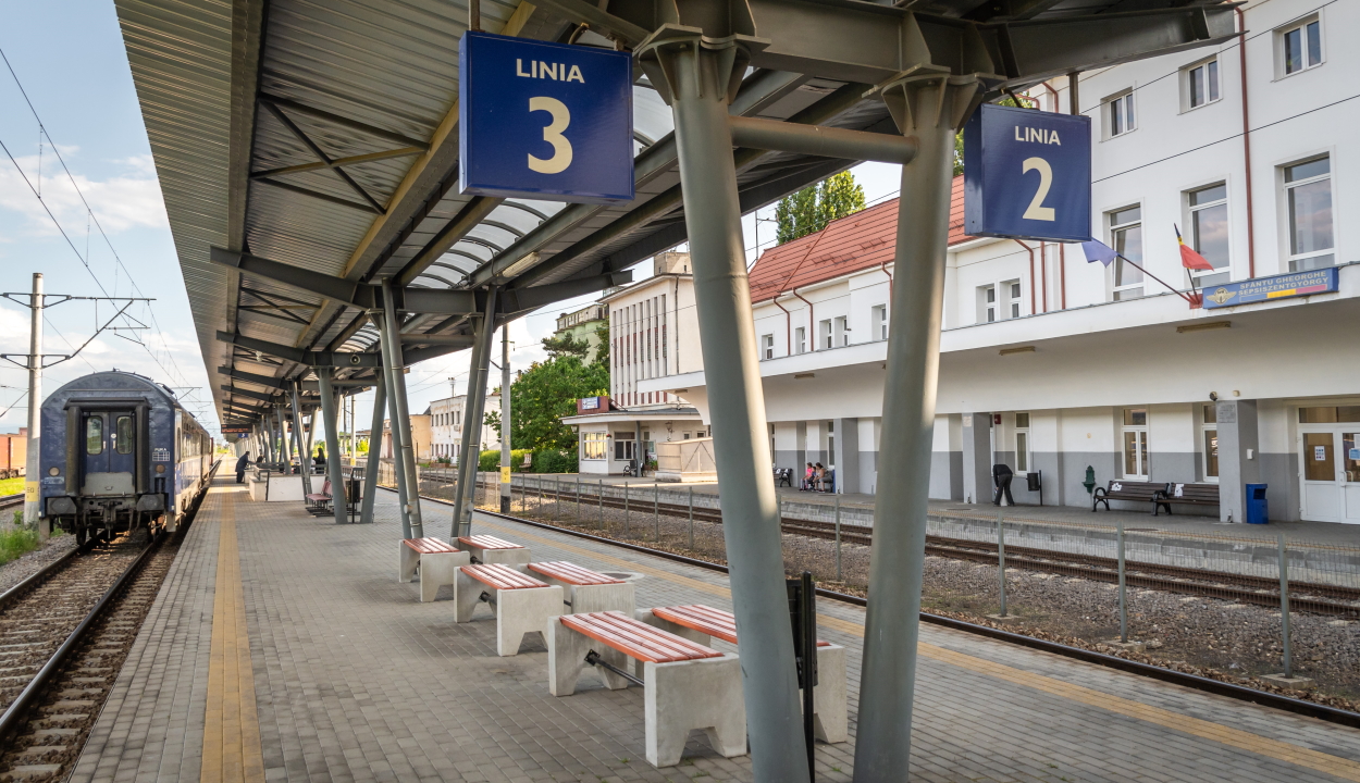 Holttestre bukkantak a szentgyörgyi vasútállomáson