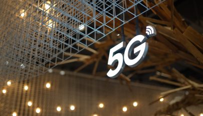 Több mint 432 millió eurót fizetnek az államnak a mobilszolgáltatók az 5G-s frekvenciákért