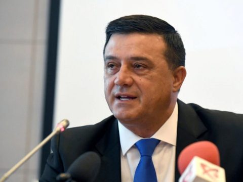 Leváltotta a parlament Niculae Bădălăut a Számvevőszéknél betöltött tisztségeiből