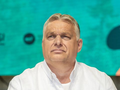 Orbán Viktor nem szankcionálható Romániában a tusnádfürdői kijelentései miatt
