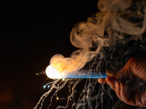 Közel kilenc tonna pirotechnikai eszközt koboztak el a rendőrök