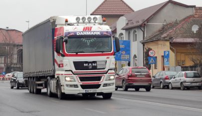 Bojkott: a román kamionsofőrök zöme nem tankol osztrák üzemanyagot