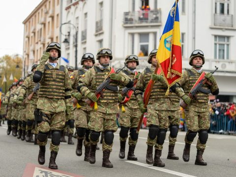 Lapértesülés: idén kétszer annyi hivatásos katona lépett ki a román hadseregből, mint tavaly