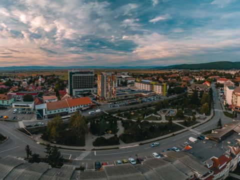 Ahol nem kell fizessenek a lakók a tömbházak szigetelésére