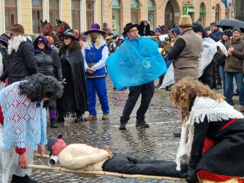 Eltemették a telet Kézdivásárhelyen