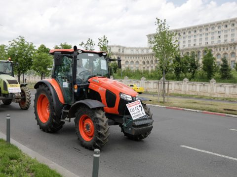 Nagypénteki traktoros felvonulás