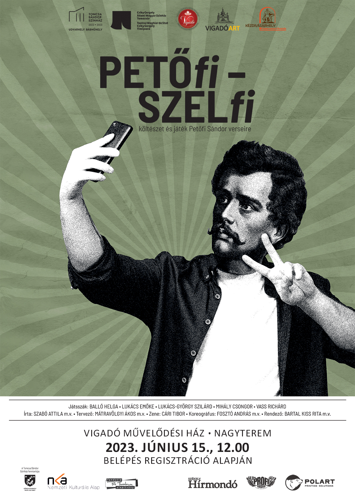 Petőfi-szelfi a Vigadóban