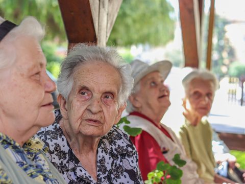 A héten már megbüntettek két öregotthont