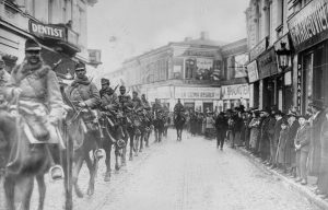 Magyar huszárok Bukarestben, 1916 decemberében
