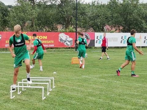 Játékosnevelés és tisztes helyállás a háromszéki csapatok célja
