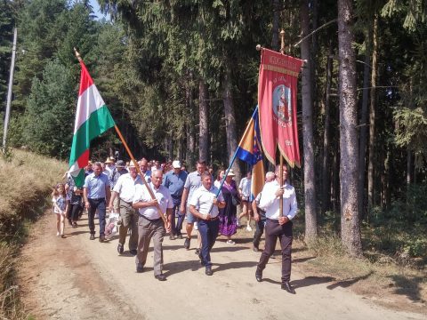 Csodálatos nap az ünneplésre a Perkőn