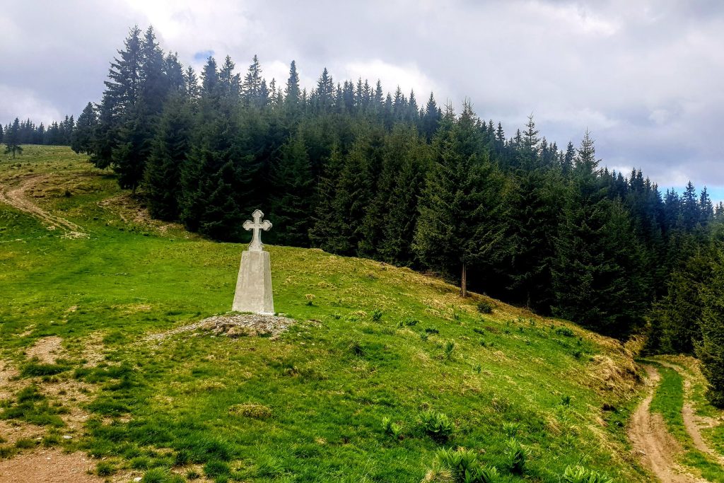 Az "ezeréves" határ a Keresztes-nyeregben. Fotó: Kocsis Károly