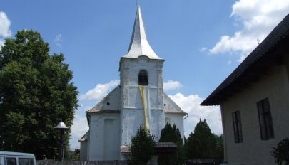 Kemény böjt, könnyű álom, kakastoll az ajtóban