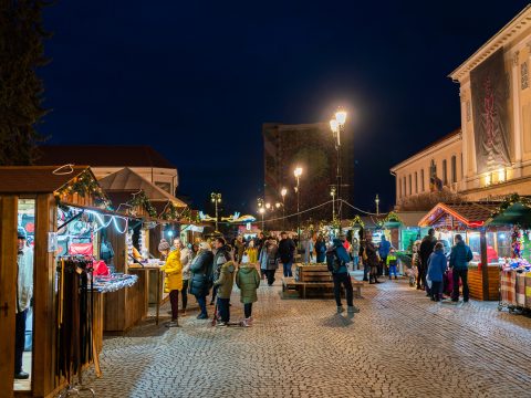 A közösség hozzájárulására is szükség van a karácsonyi vásár megszervezéséhez