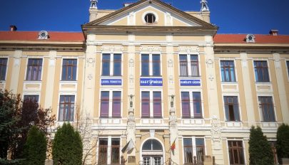 Havi kétmillió euróra rúgnak a Kovászna megyei ösztöndíjak