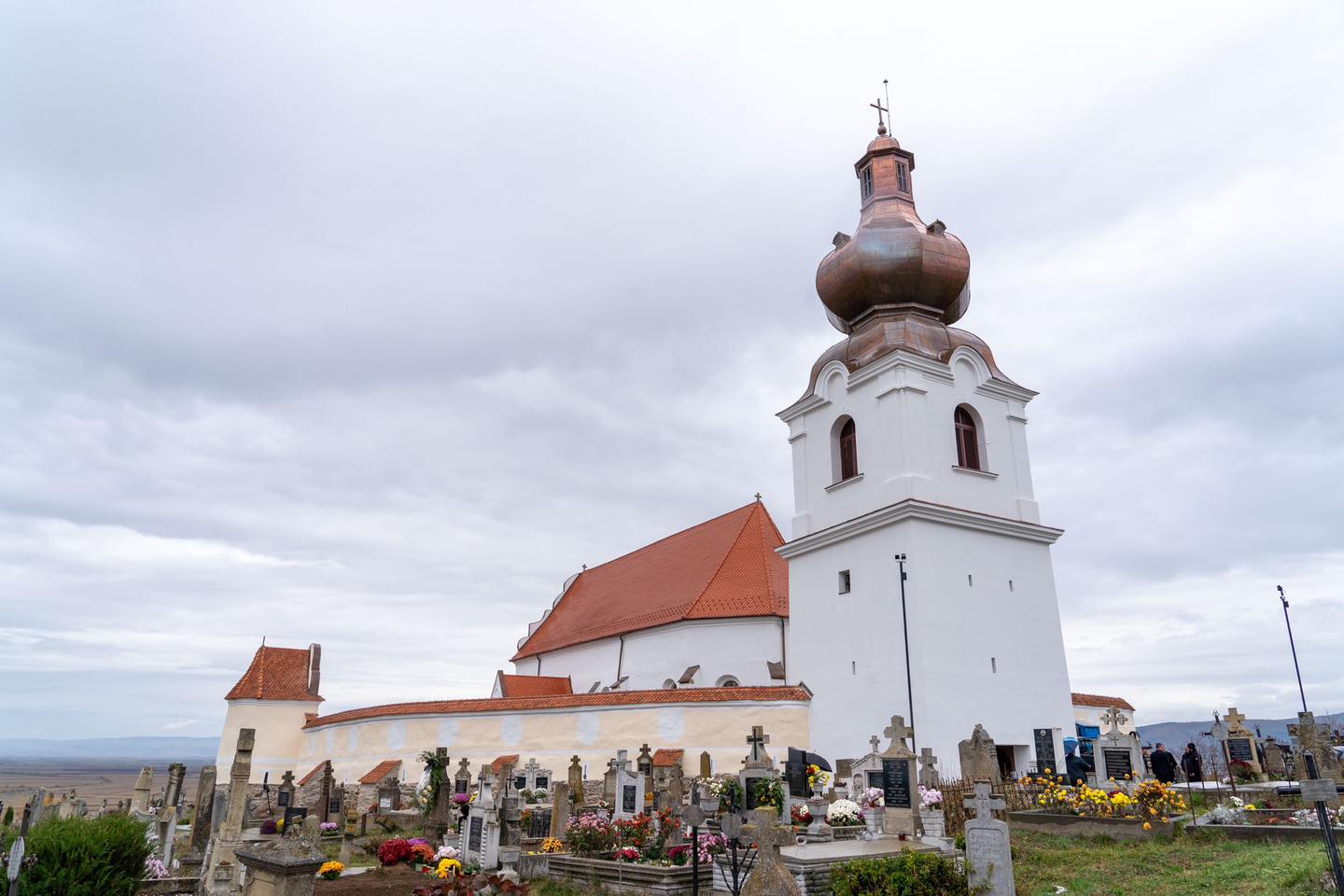 Újraszentelték a Szent Mihály-hegyi műemlék templomot