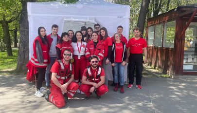 Önkénteskedni vágyó diákok jelentkezését várja a Kovászna Megyei Vöröskereszt