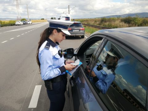 Eltiltották a vezetéstől, mégis autóba ült – baleset lett a vége