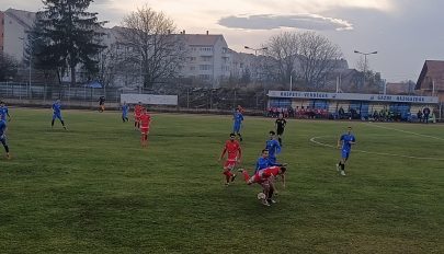 Kivédett tizenegyes, piros lap, csupán a győzelem maradt el