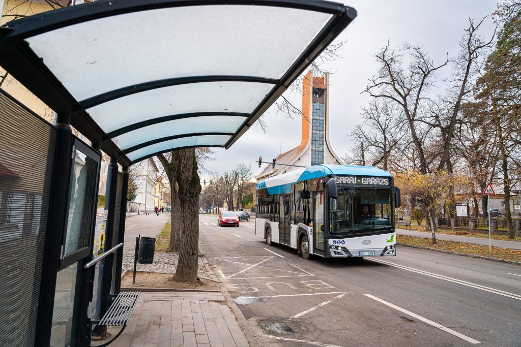 Az 1-es útvonalon már elektromos busszal közlekedhetnek az utasok. Fotó: Antal Árpád Facebook-oldala