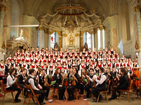 Sepsiszentgyörgyön koncertezik a Szentegyházi Gyermekfilharmónia