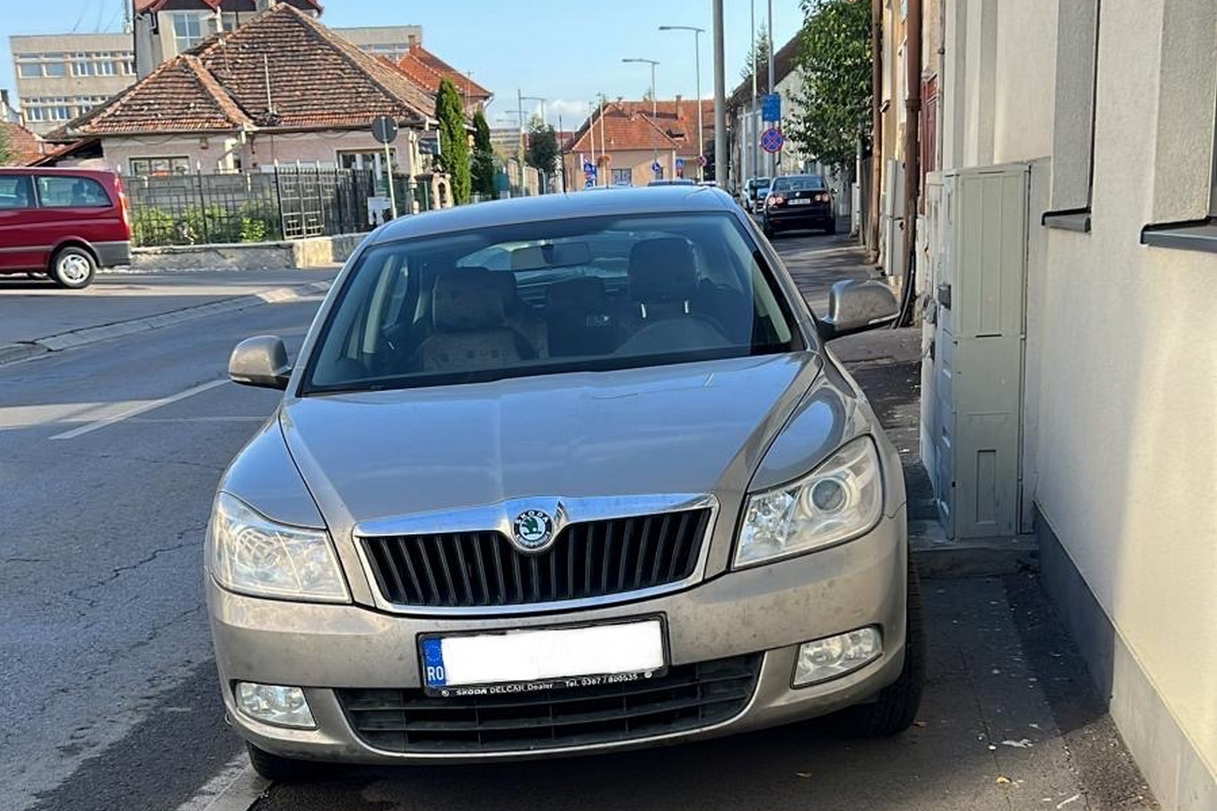 A parkolási szabályok betartását ellenőrzi a helyi rendőrség