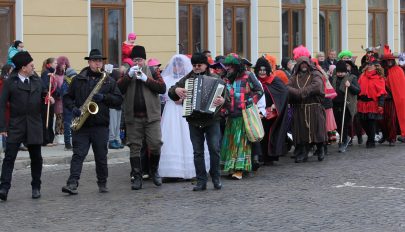 Farsangtemetés Kézdivásárhelyen