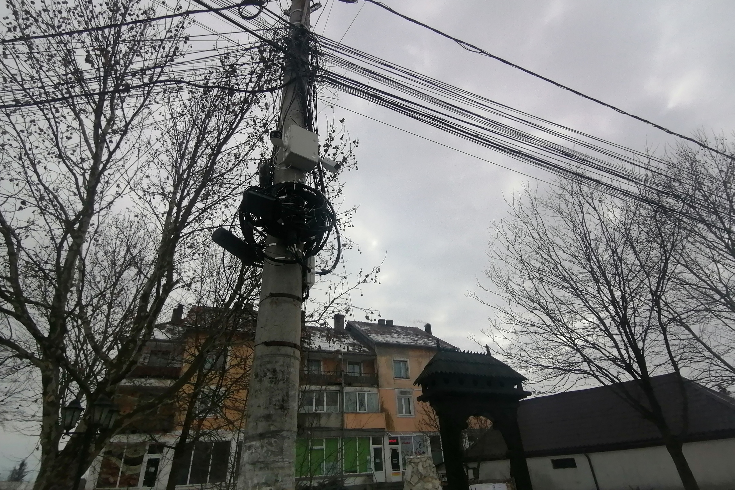 Időseket akartak rászedni Bácsteleken, a kamera lebuktatta őket