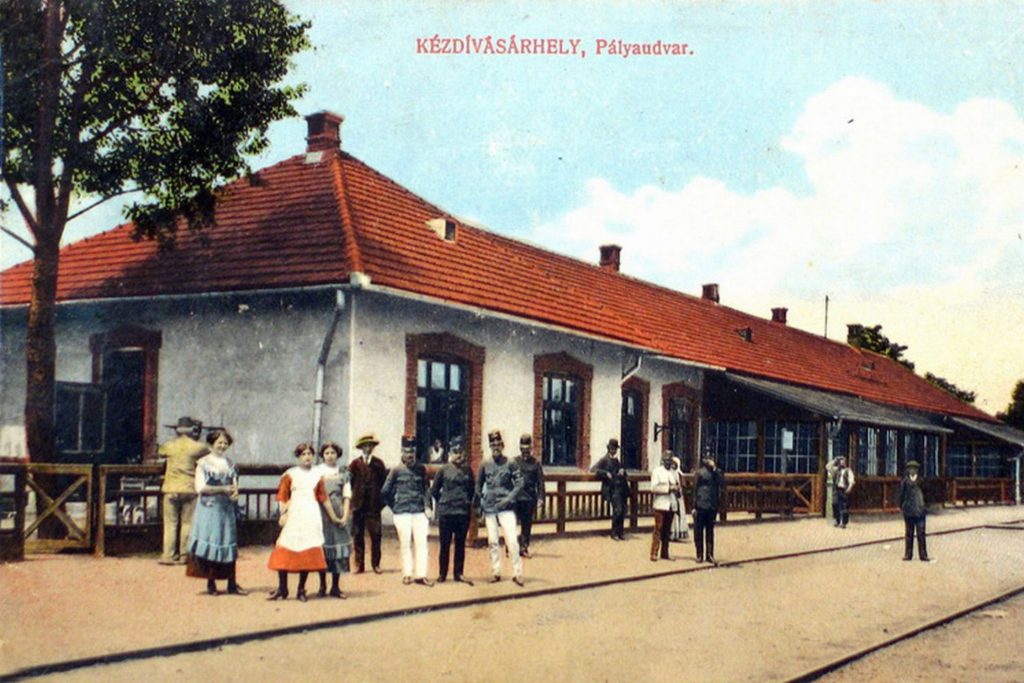 A kézdivásárhelyi pályaudvar 1914-ben
Fotó: Székely Kalendárium/korabeli képeslap