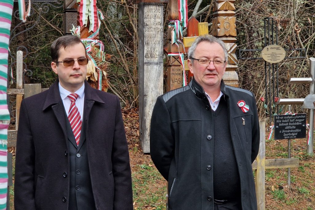 Constantin Herman, az Apor Péter Szaklíceum és András Ignác, a kászonaltízi Dr. Lukács Mihály Általános Iskola igazgatója. Fotó: Kocsis Károly