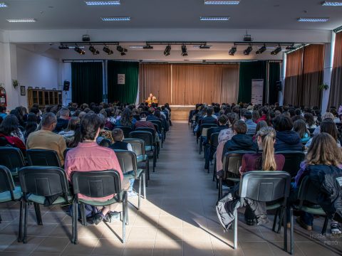 Országos magyar nyelv és irodalom tantárgyolimpia zajlik Sepsiszentgyörgyön