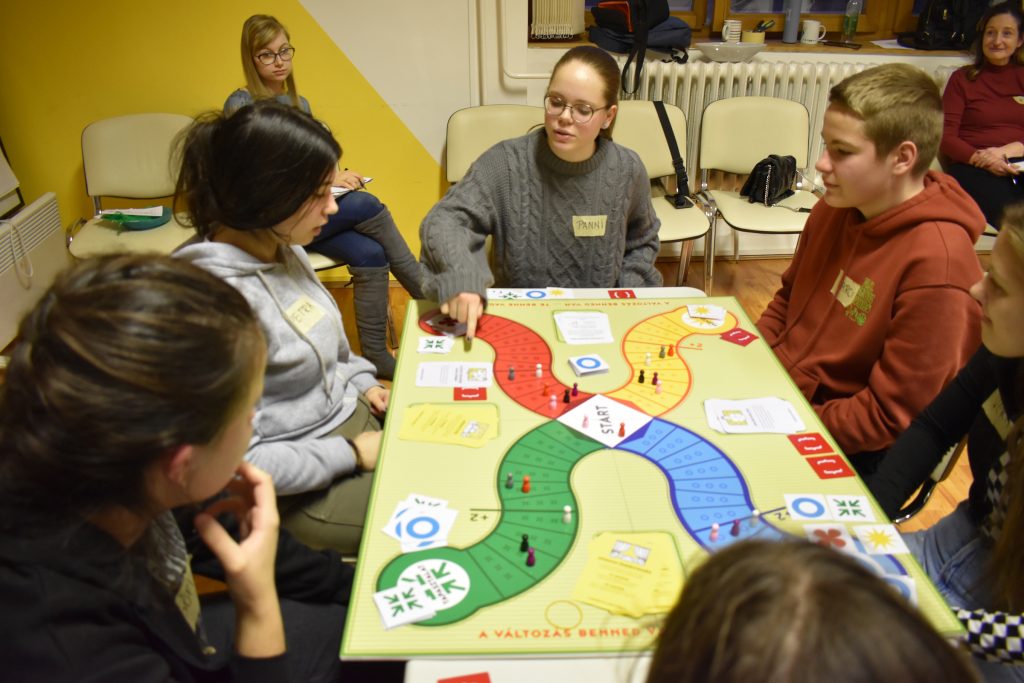 A játék tesztelésében több száz diák vett részt Erdélyben és Magyarországon. Fotó: Gyulafehérvári Caritas