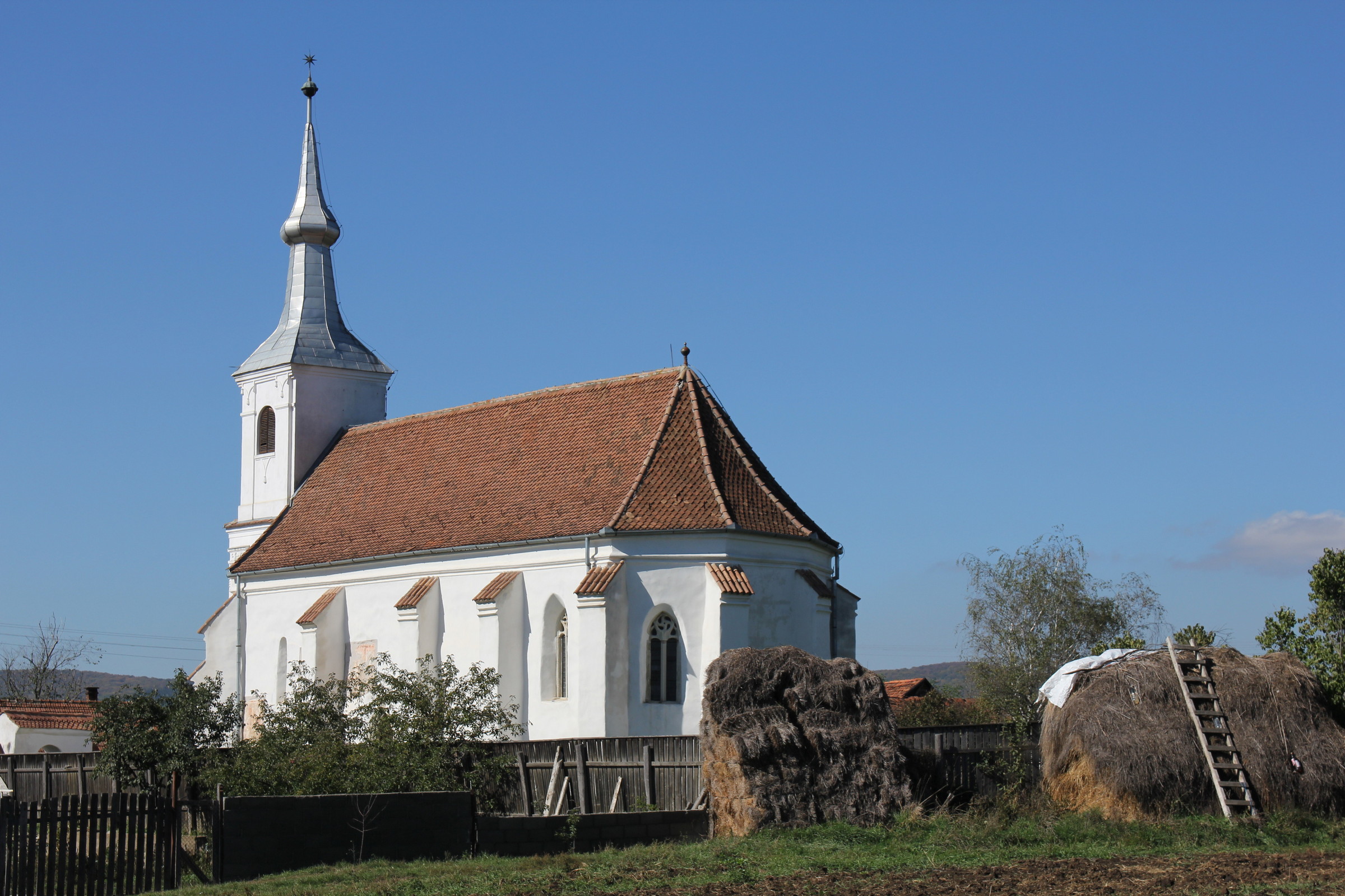 Falképekről értekeznek a sepsikilyéni templomban