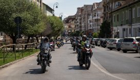 Háromszéki motorosok százai hívták fel a figyelmet a biztonságos közlekedésre